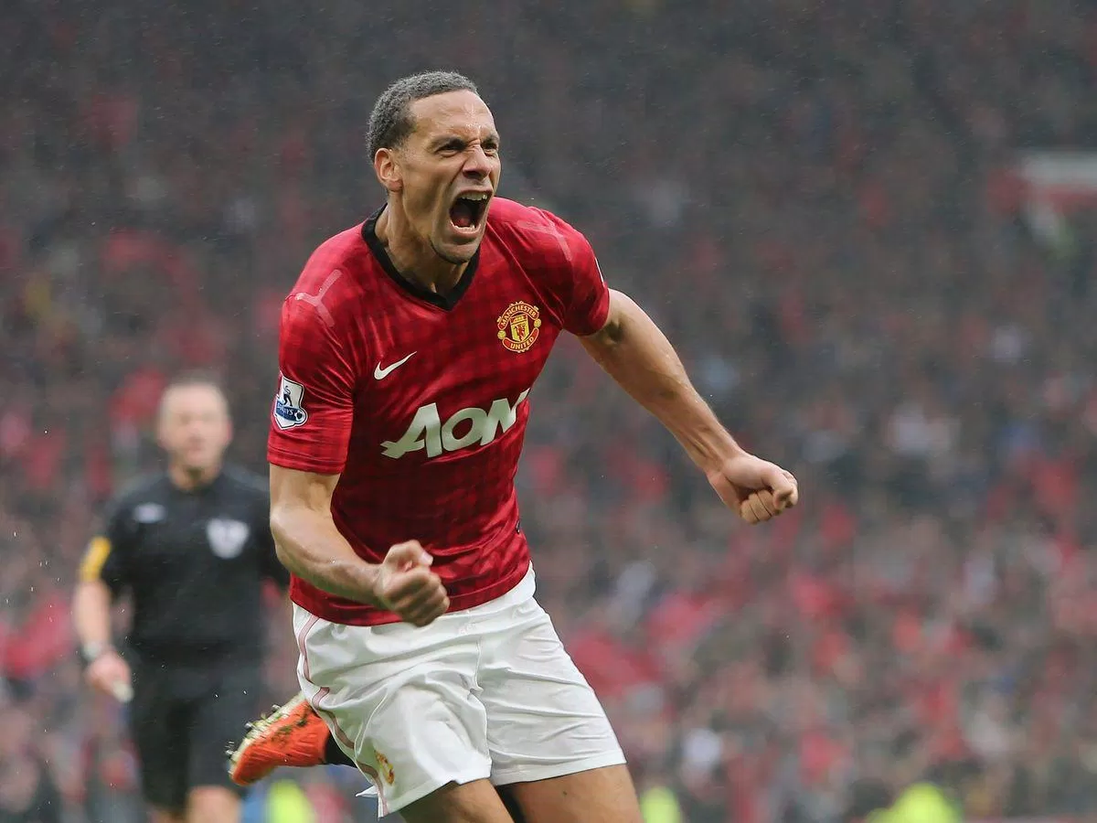 Bên cạnh những pha cản phá, Rio Ferdinand cũng đóng góp những bàn thắng quan trọng cho MU (Ảnh: internet)