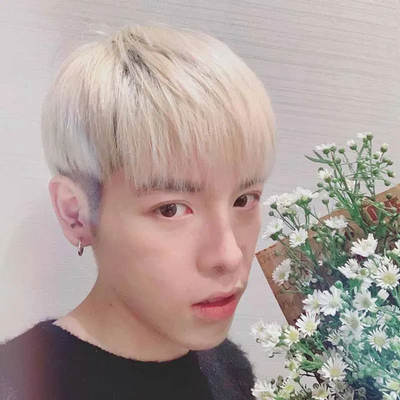 Màu nhuộm tóc nam vàng khói (nguồn: internet)