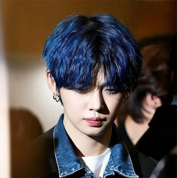 Màu nhuộm tóc nam xanh đen - xanh than (nguồn: internet)