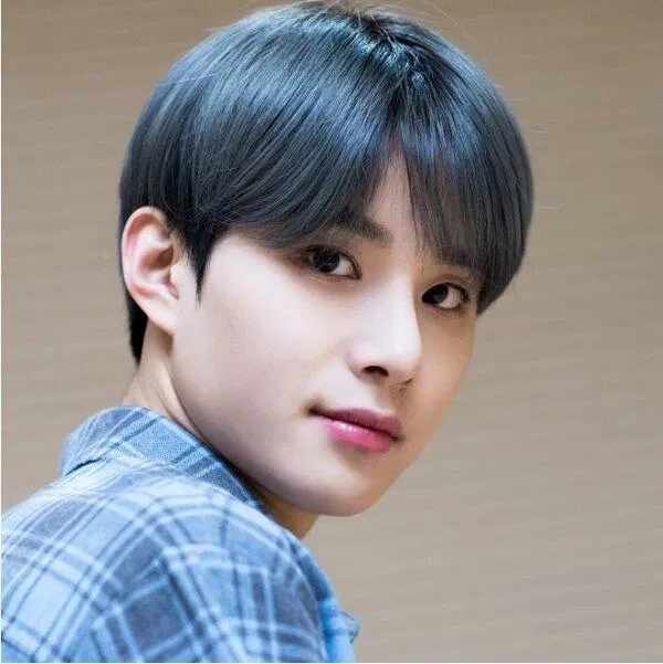 Màu nhuộm tóc nam xanh đen - xanh than (nguồn: internet)