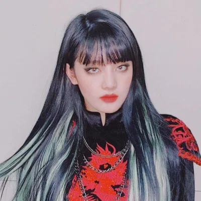 Minnie - cô bạn thân hội 97 với Lisa và Bambam (ảnh: Internet)