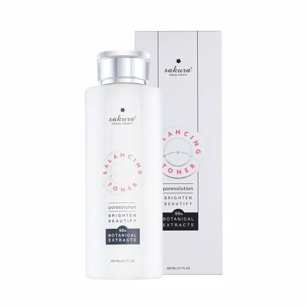 2. Nước cân bằng da Sakura Balancing Toner (Ảnh: Internet)