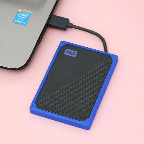 Ổ cứng ngoài giúp lưu trữ dữ liệu một cách an toàn (Ảnh: Internet)