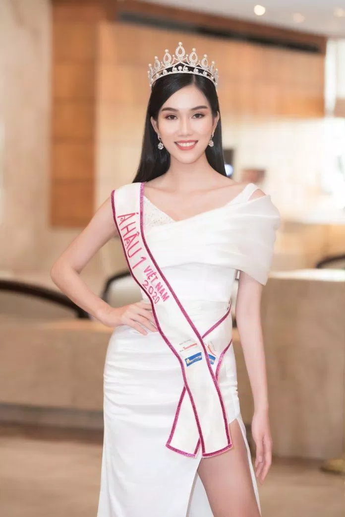 Là Á hậu 1 Hoa hậu Việt Nam 2020, Phương Anh được kỳ vọng sẽ giành kết quả cao tại Miss International năm nay.