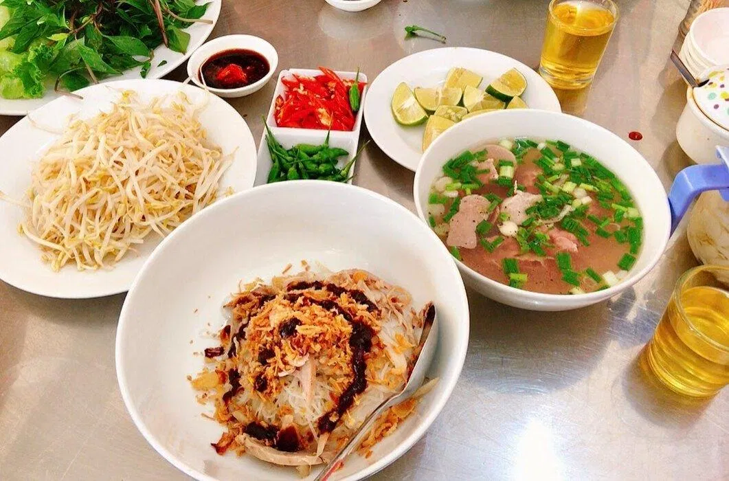 Món phở khô của quán. (Ảnh: Internet)