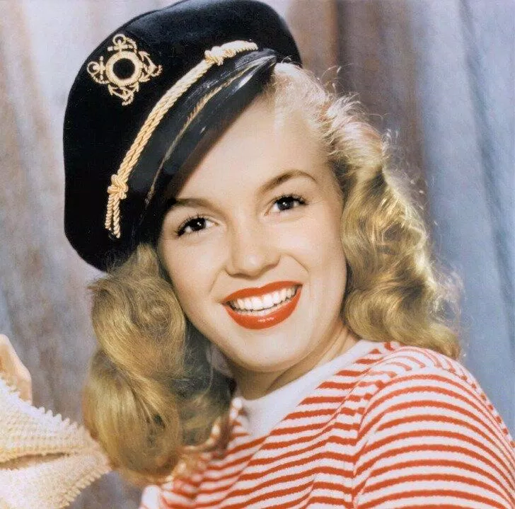 Marilyn Monroe (Ảnh: Internet) Marilyn Monroe (Ảnh: Internet)