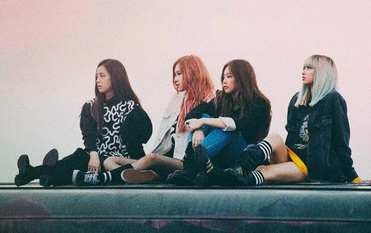 Cả hai ca khúc “Stay” của BTS hay của BLACKPINK đều độc đáo và đáng nghe (Ảnh: Internet)