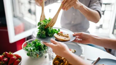 Chế độ ăn nhiều carb là một trong những lý do tăng cân (Ảnh: Internet) Chế độ ăn nhiều carb là một trong những lý do tăng cân (Ảnh: Internet)