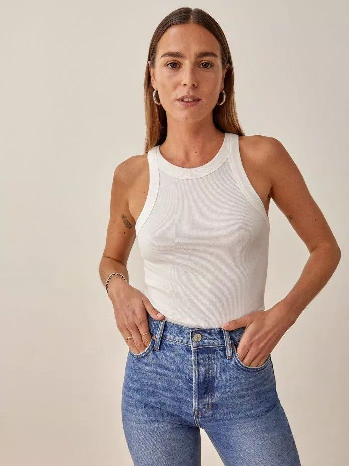 Tanktop phối với quần jeans