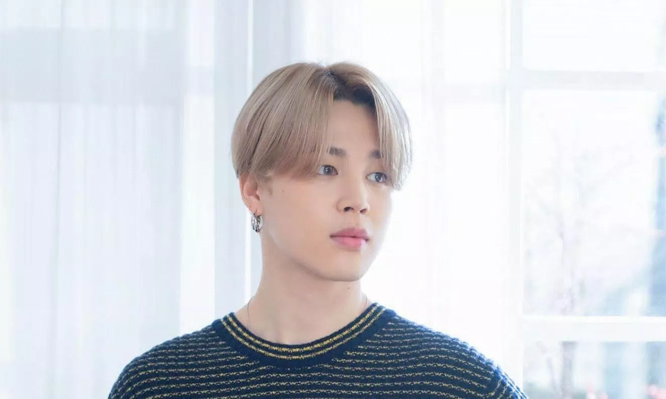 Jimin: Thiên nga của BTS Bangtan Bangtan Sonyeondan BlogAnChoi BTS hàn quốc hấp dẫn idol KPOP Jimin Jimin Thiên nga của BTS khám phá KPOP ngôi sao nhóm nhạc nổi tiếng Park Ji Min tài năng thần tượng