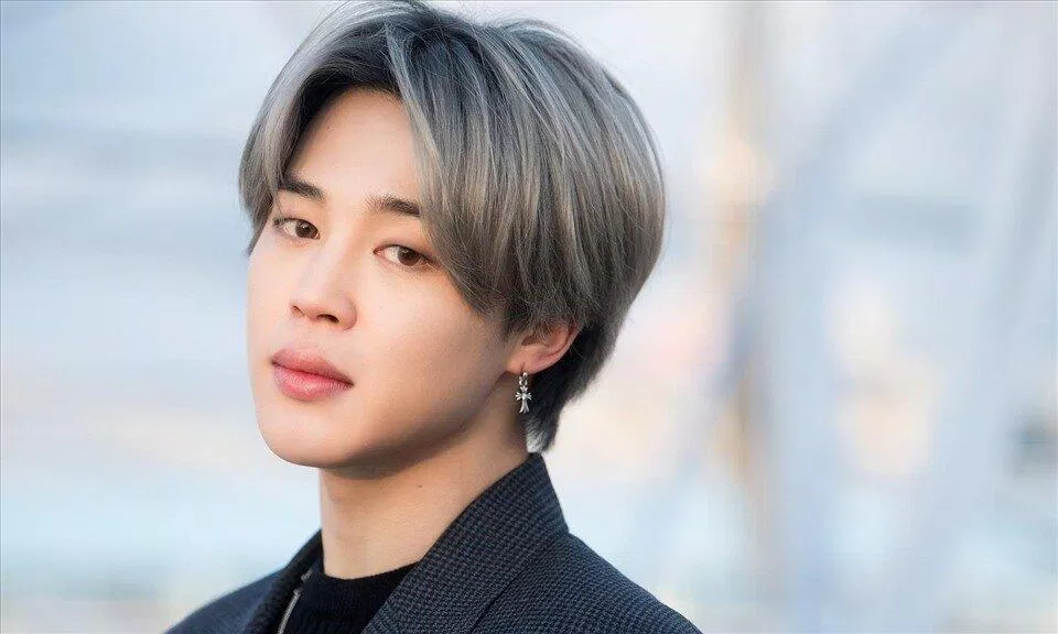 Jimin: Thiên nga của BTS Bangtan Bangtan Sonyeondan BlogAnChoi BTS hàn quốc hấp dẫn idol KPOP Jimin Jimin Thiên nga của BTS khám phá KPOP ngôi sao nhóm nhạc nổi tiếng Park Ji Min tài năng thần tượng