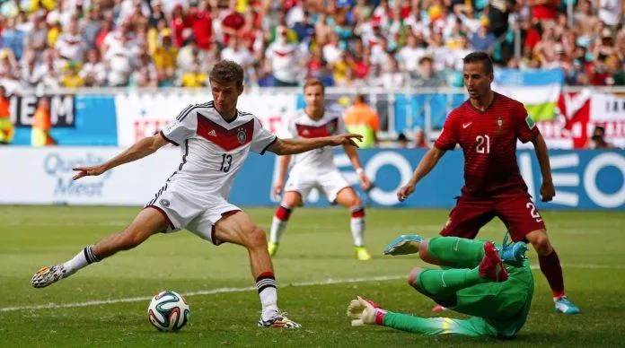 Thomas Muller lập hattrick trong trận đối đầu với Bồ Đào Nha tại World Cup 2014 (Ảnh: Internet)