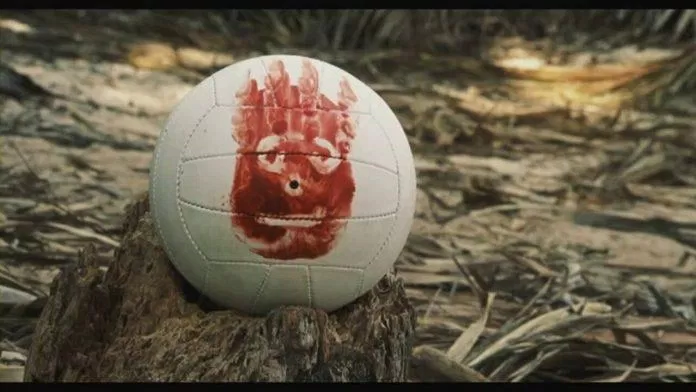 Quản bóng chuyền Wilson là bạn diễn của Tom Hanks trong phần lớn thời lượng phim Cast Away (Ảnh: Internet)
