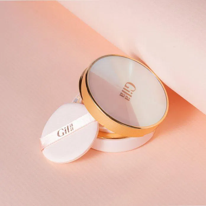Phấn nước Gilaa có độ che phủ cực đỉnh (Nguồn: Internet) Phấn nước Gilaa có độ che phủ cực đỉnh (Nguồn: Internet)