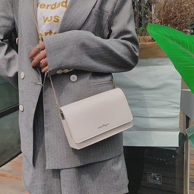 Túi xách đeo chéo. (ảnh: internet)