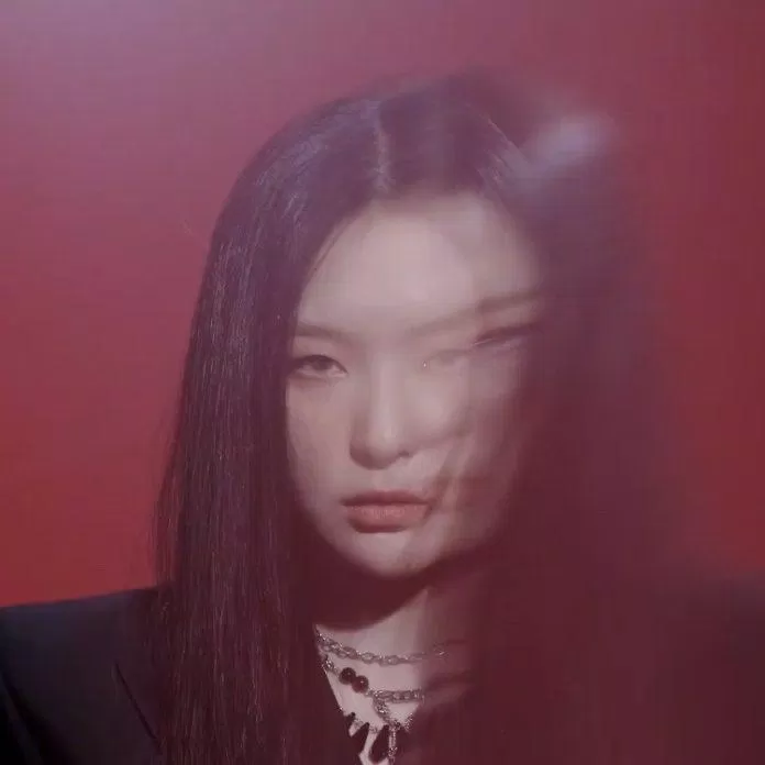 Nổi da gà với hình ảnh đầy ma mị của Seulgi (Red Velvet) trong album solo 28 Reasons album solo Kang Seulgi KPOP Red Velvet Seulgi Red Velvet