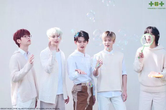 TXT (Ảnh: Internet)