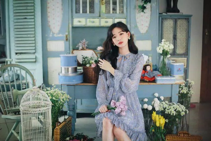 Set đồ này giúp các nàng khoe trọn vẻ đẹp dịu dàng, nữ tính và nên thơ (Ảnh: Internet)