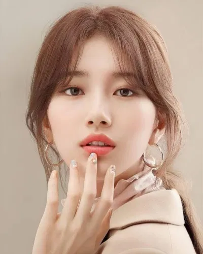 Suzy (Ảnh: Internet)