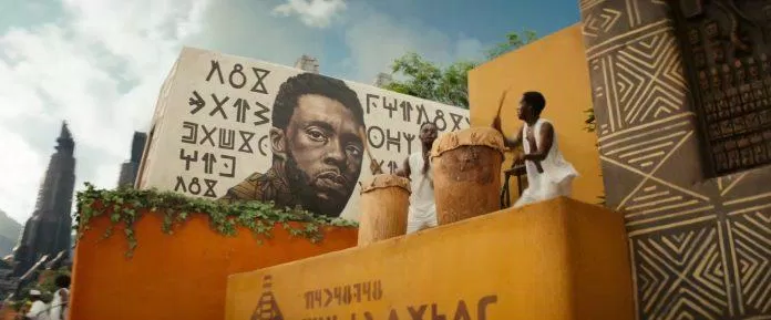 Nhiều cảnh quay trong Black Panther 2 dùng để tôn vinh cố nghệ sĩ Boseman. (Ảnh: Internet)