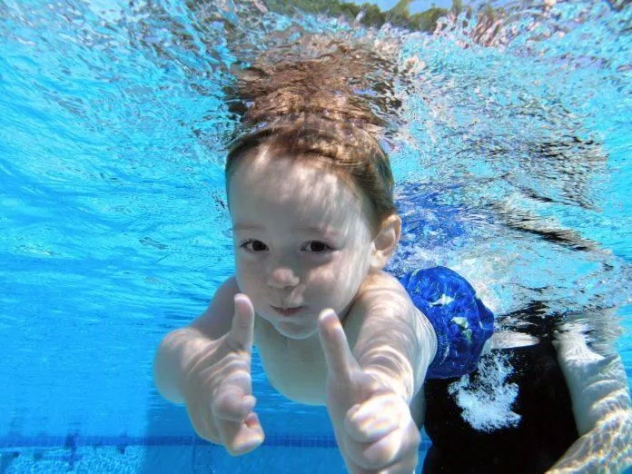 Bơi lội thuộc hình thức hoạt động thể lực hiếu khí (Nguồn: Internet)