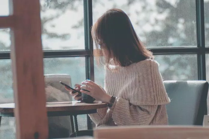 Chữa lành đi tìm chính mình, tìm những điều khiến cho bàn thân hạnh phúc (Ảnh: Internet) Chữa lành đi tìm chính mình, tìm những điều khiến cho bàn thân hạnh phúc (Ảnh: Internet)