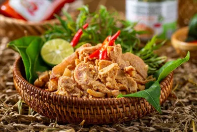Thịt chua