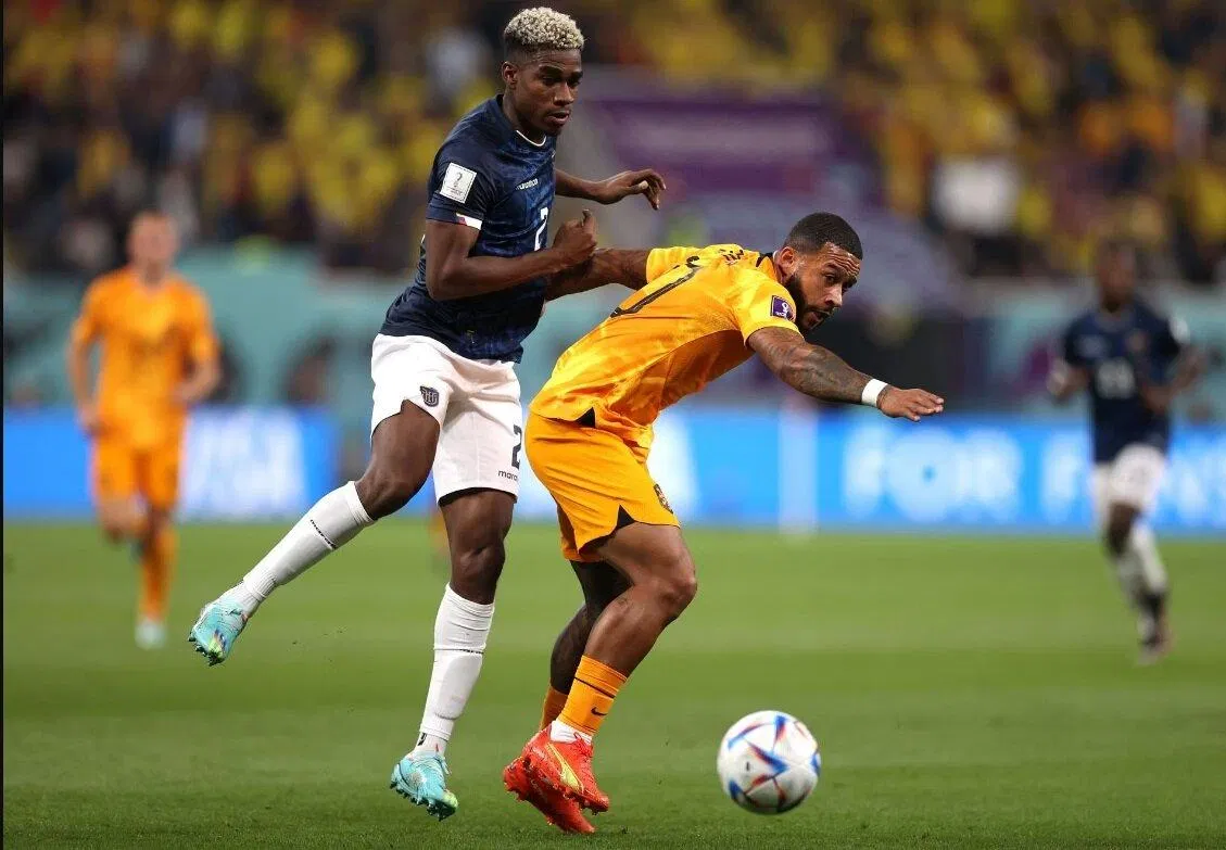 Depay vẫn chưa thực sự sẵn sàng trở lại sau chấn thương và đó là cơ hội cho các cầu thủ trẻ (Ảnh: Internet) Depay vẫn chưa thực sự sẵn sàng trở lại sau chấn thương và đó là cơ hội cho các cầu thủ trẻ (Ảnh: Internet)