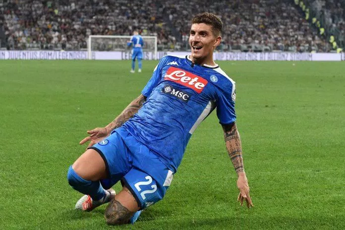 Di Lorenzo là hậu vệ cánh đang giúp Napoli bay cao ở Serie A và Champions League (Ảnh: Internet)