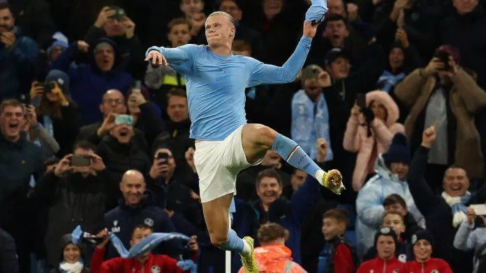 Erling Haaland đánh dấu sự trở lại Premier League bằng 1 bàn thắng cảm xúc (Ảnh: Internet) Erling Haaland đánh dấu sự trở lại Premier League bằng 1 bàn thắng cảm xúc (Ảnh: Internet)