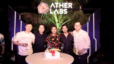 Anh Nguyễn Trung Tín và đồng đội của mình (Ảnh: Ather Labs)