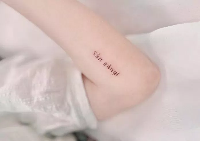 Hình xăm chữ ý nghĩa cho nữ đẹp. (Ảnh: Internet)