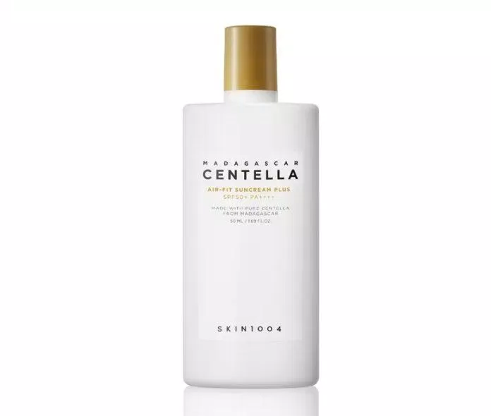 Kem chống nắng dành cho bà bầu Skin1004 Madagascar Centella Air-Fit SunCream (Ảnh: Internet).