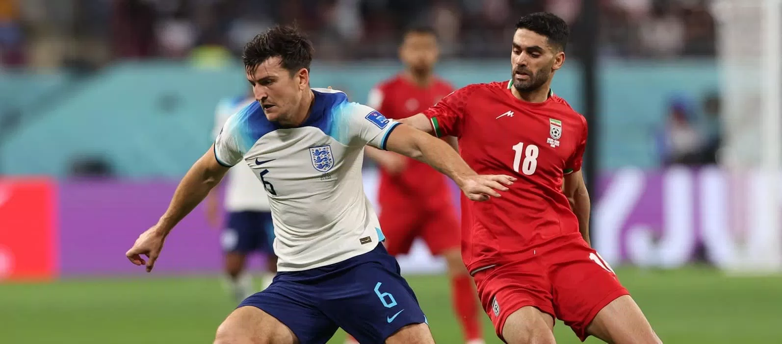 Maguire thi đấu rất ổn trong trận ra quân của tuyển Anh ở World Cup 2022 (Ảnh: Internet) Maguire thi đấu rất ổn trong trận ra quân của tuyển Anh ở World Cup 2022 (Ảnh: Internet)