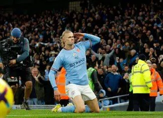 MANCHESTER, ENGLAND - NOVEMBER 05: Erling Haaland of Manchester City celebrates after scoring their team s second goal during the Premier League match between Manchester City and Fulham FC at Etihad Stadium on November 05, 2022 in Manchester, England. (Photo by Lynne Cameron - Manchester City/Manchester City FC via Getty Images)