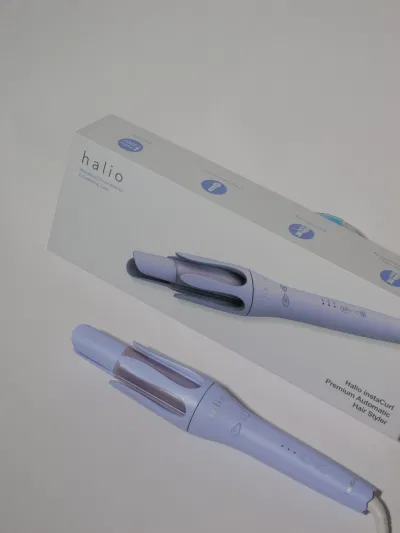Vẻ ngoài mê đắm của máy uốn tóc xoăn Halio
