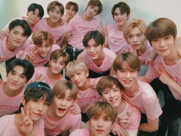 NCT chính là nhóm nhạc có thành viên đông nhất lịch sư Kpop ( ảnh: internet).