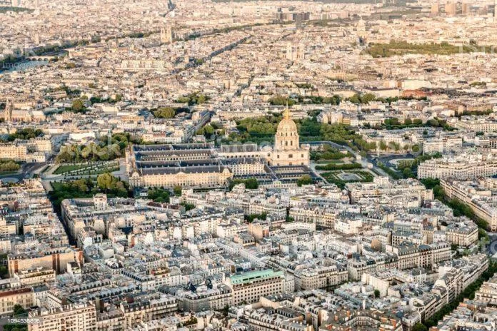 Thành phố Paris khi nhìn từ tháp Eiffel (Nguồn: Internet) Thành phố Paris khi nhìn từ tháp Eiffel (Nguồn: Internet)