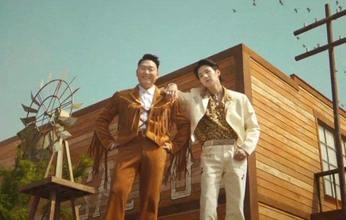 Hình ảnh trong MV "That That" của Psy và Suga ( BTS). (Ảnh: Internet)