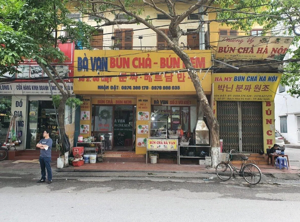 Bún chả Bà Vạn. (Ảnh: Internet)