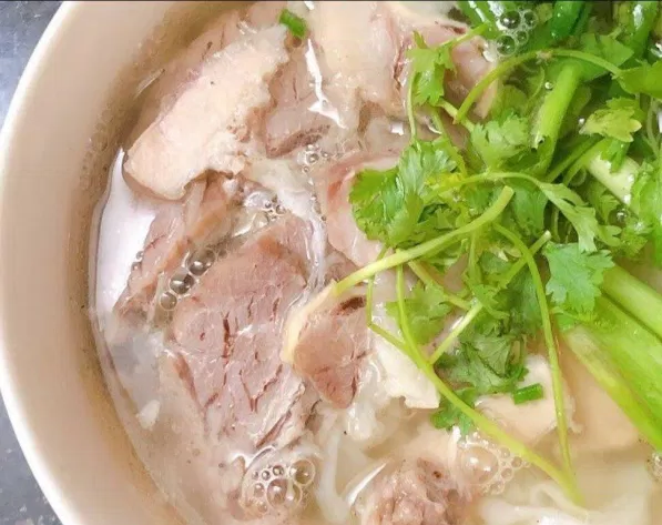 Phở Trường Ăn Đêm