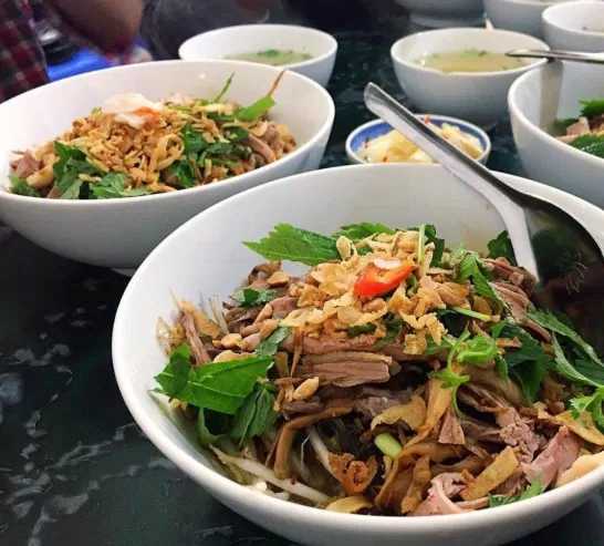 Bún miến ngan Thái Hà