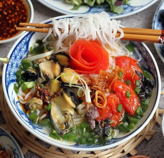 Bún ốc Gang Thép