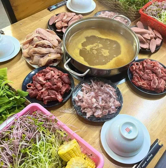 Nhà Hàng ATK2 Buffet RAU MẦM. (Nguồn ảnh: Internet)