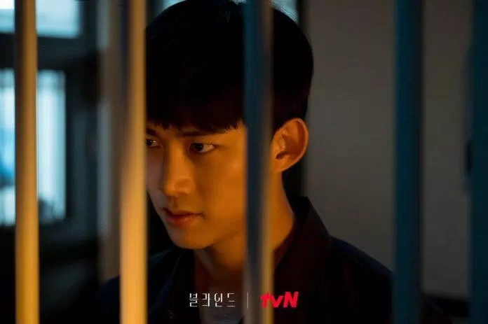 Sung Joon muốn biết hành động tiếp theo của Sung Hoon sau khi Yoon Jae tiết lộ về mối quan hệ giữa họ (Ảnh: Internet)