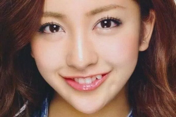Phụ nữ Nhật nổi tiếng vì ghiền răng khểnh (Ảnh: Internet)