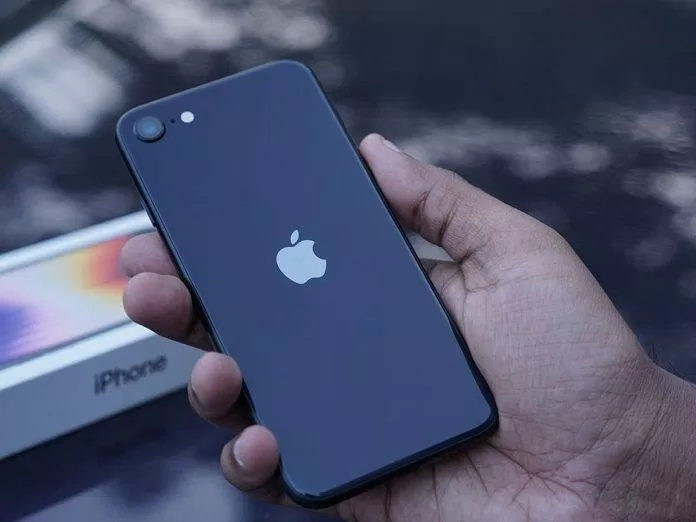 iPhone SE 2022 của Apple được ra mắt trong năm 2022 (Ảnh: Internet)
