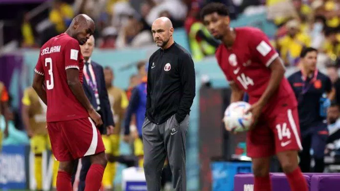 Sanches Baz đà làm mọi thứ để Qatar không thua trong trận mở màn World Cup 2022 (Ảnh: Internet)
