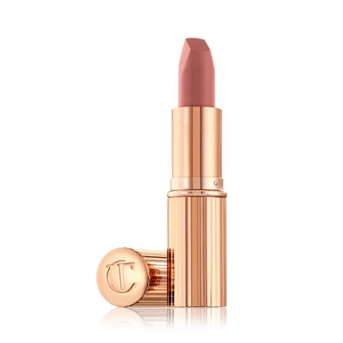 Son Charlotte Tilbury