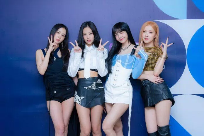 BLACKPINK đứng vị trí thứ 3 dù họ có màn comeback và world tour trong năm 2022. (Ảnh: Internet)